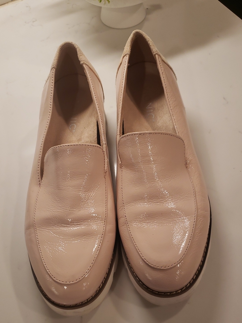 Vionic Women's Patent Loafers in Blush Pink